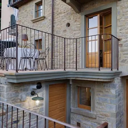 Casa Bel Tramonto Con Giardino Privato A Feriehus