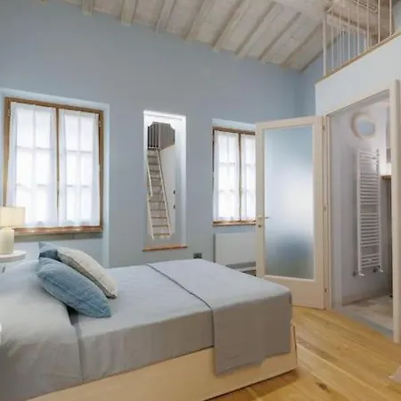 Casa Bel Tramonto Con Giardino Privato A Feriehus *