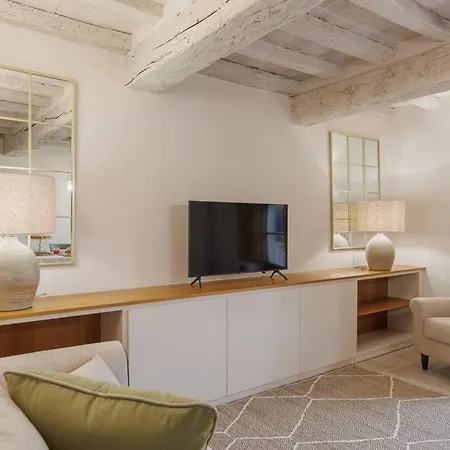 Casa Bel Tramonto Con Giardino Privato A Holiday home *