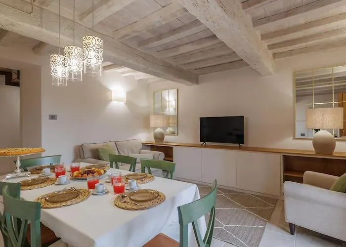 Casa Bel Tramonto Con Giardino Privato A Holiday home *