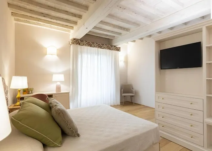 Casa Bel Tramonto Con Giardino Privato A Cortona