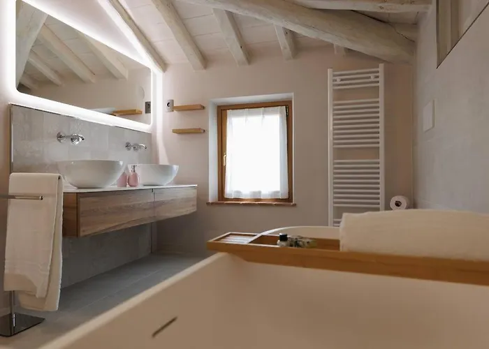 Casa Bel Tramonto Con Giardino Privato A Ferienhaus Cortona